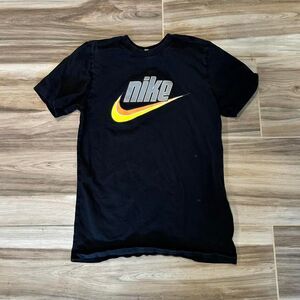Nike Men's Black T-shirt